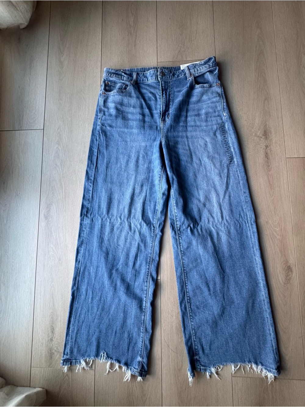 American Eagle Dreamy Drape Baggy Wide Leg Women’s Jeans Size 14